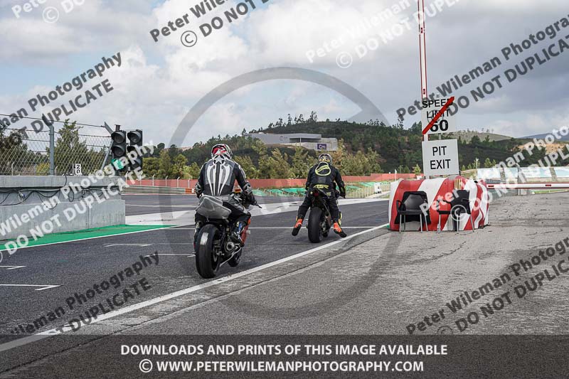 motorbikes;no limits;peter wileman photography;portimao;portugal;trackday digital images